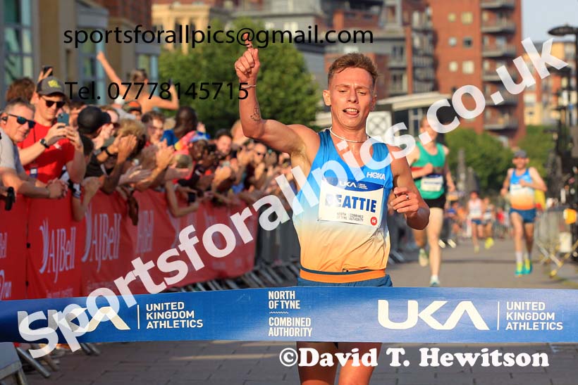 The 2023 UK Athletics Mens 5k Road Race Champs., Newcastle Quayside.  Photo: David T. Hewitson/Sports for All Pics